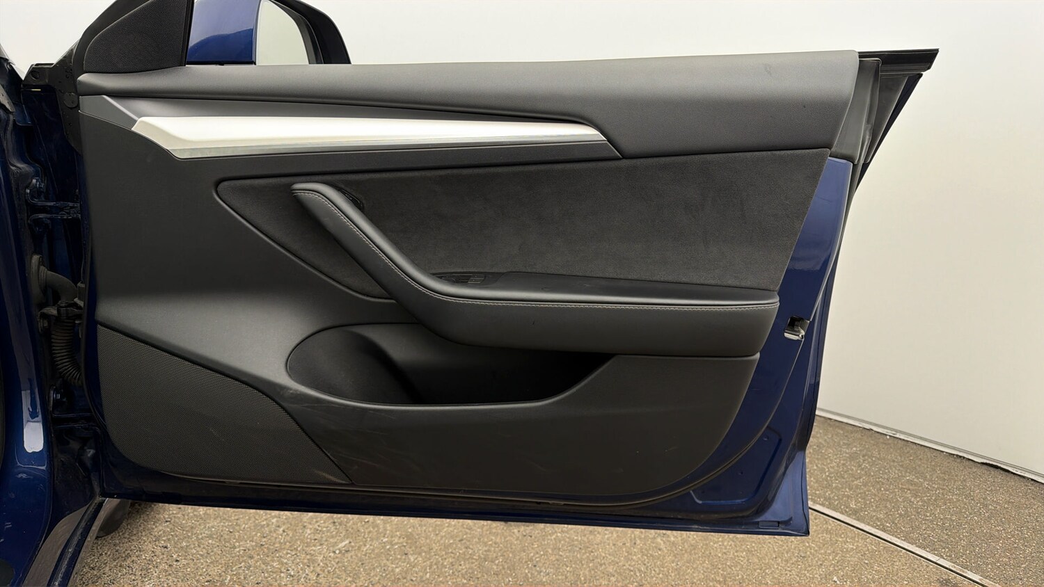 Used Tesla Model 3 for sale - 78105470: Photo 14