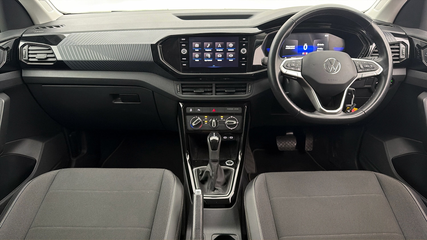 Used Volkswagen T-Cross 2024 for sale - 78159777: Photo 12