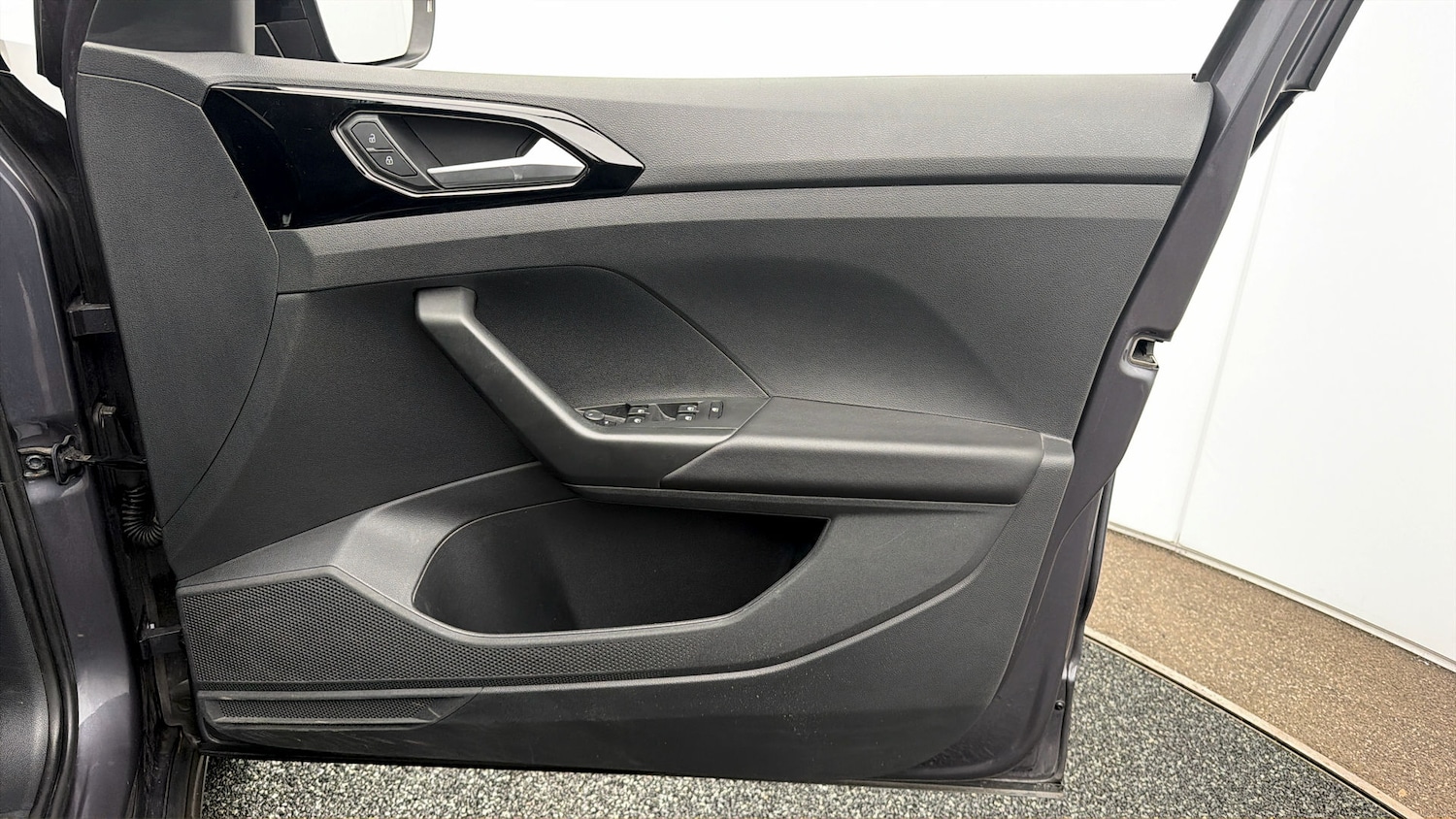 Used Volkswagen T-Cross 2024 for sale - 78159777: Photo 14