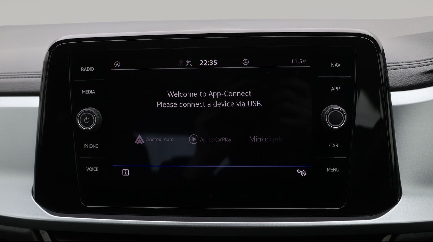 Used Volkswagen T-Roc 2022 for sale - 77618514: Photo 23