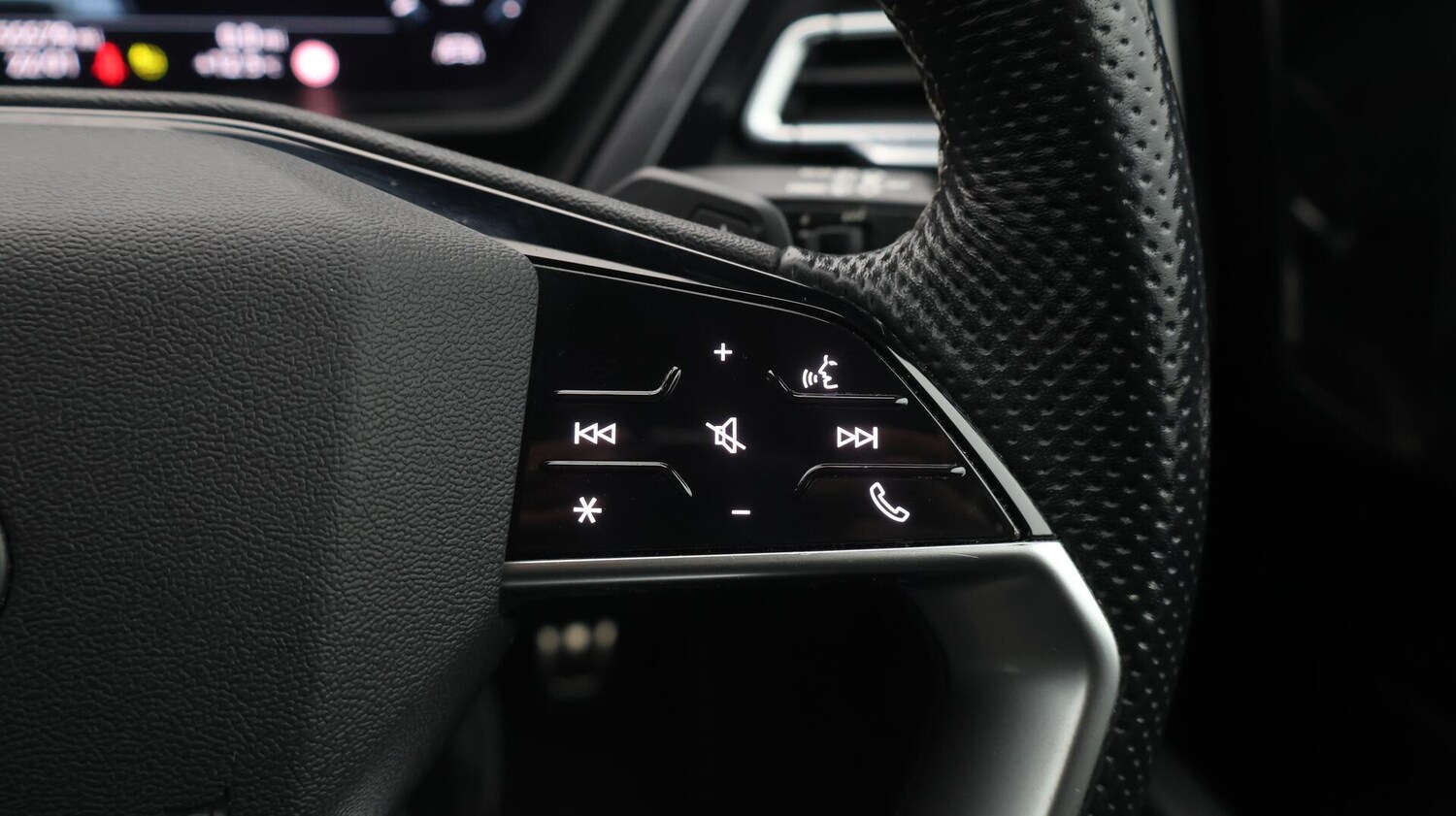 Used Audi Q4 e-tron 2022 for sale - 76381043: Photo 25