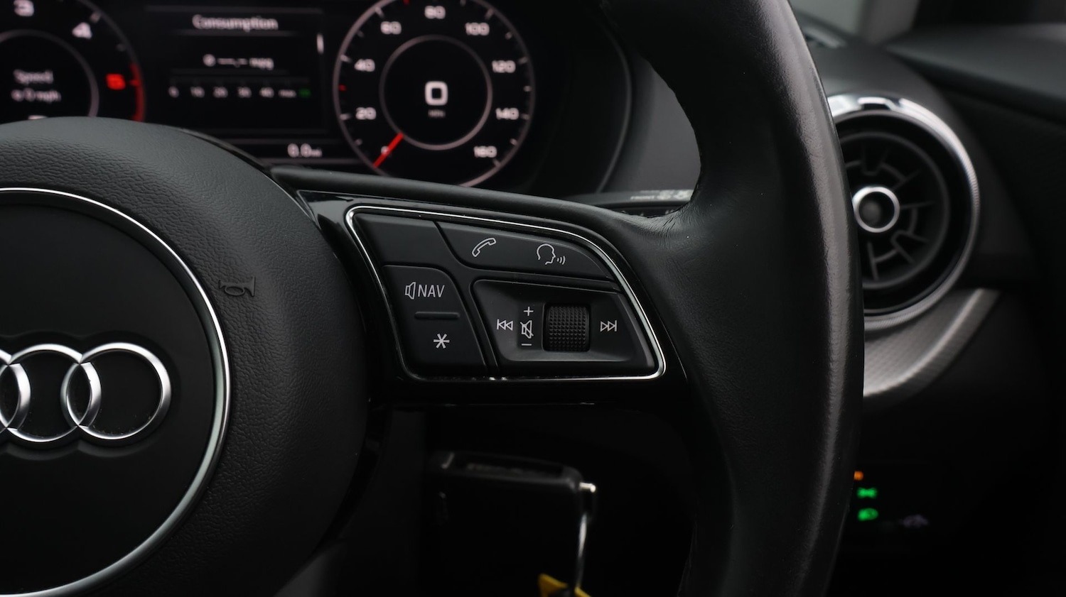 Used Audi Q2 2022 for sale - 77640454: Photo 25