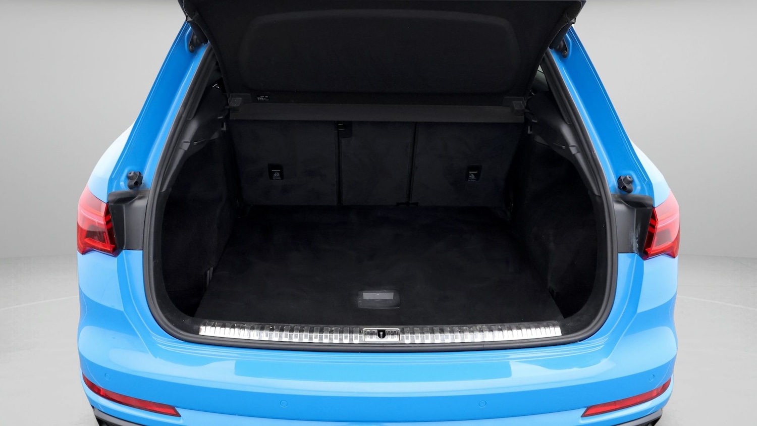 Used Audi Q3 2020 for sale - 77245399: Photo 17