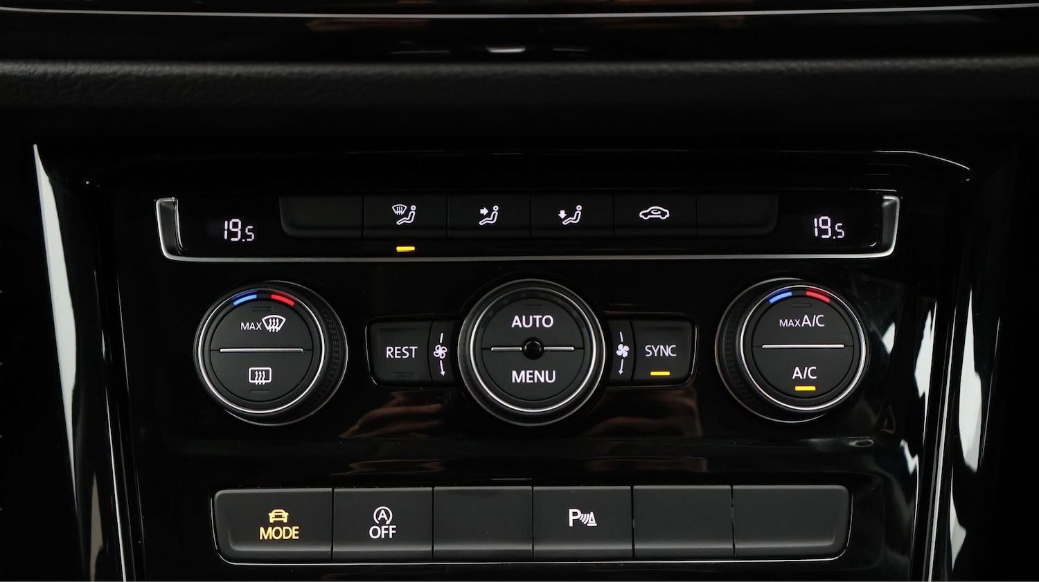 Used Volkswagen Touran 2022 for sale - 77640893: Photo 12