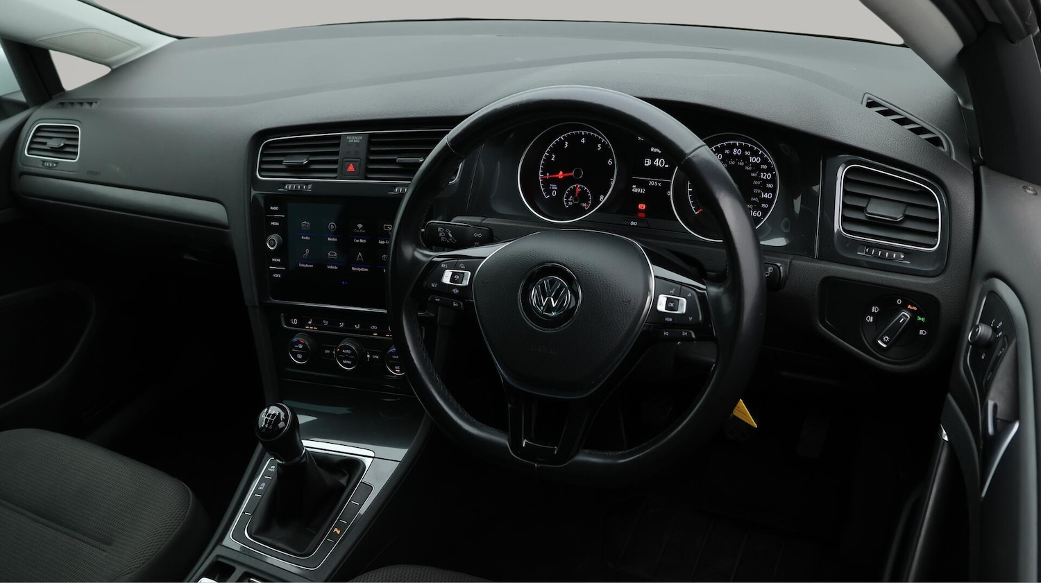 Used Volkswagen Golf 2019 for sale - 76441043: Photo 10