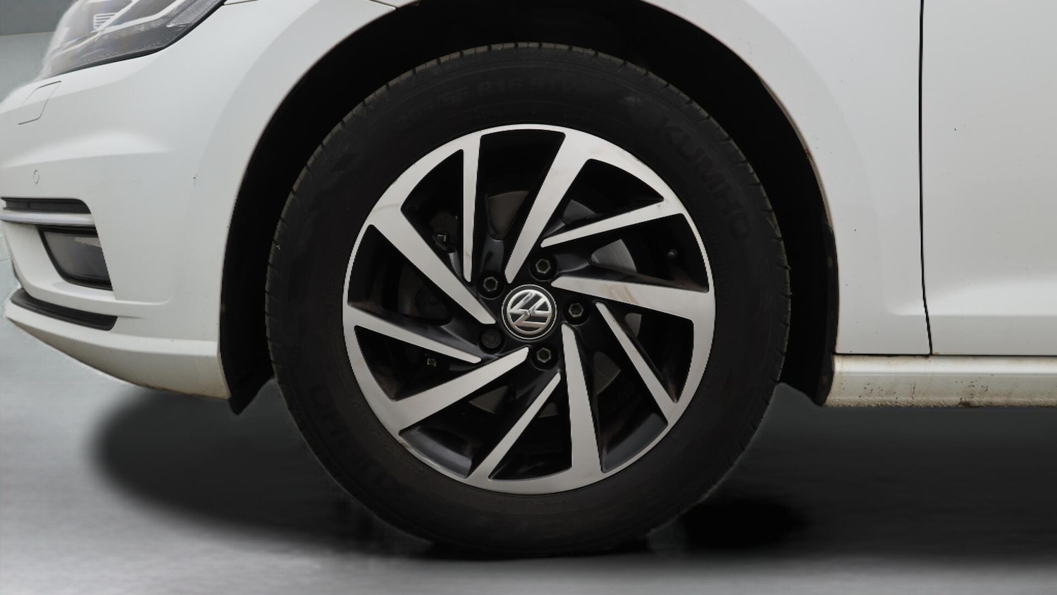 Used Volkswagen Golf 2019 for sale - 76441043: Photo 19