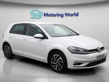 Used Volkswagen Golf 2019 for sale - 76441043: Photo