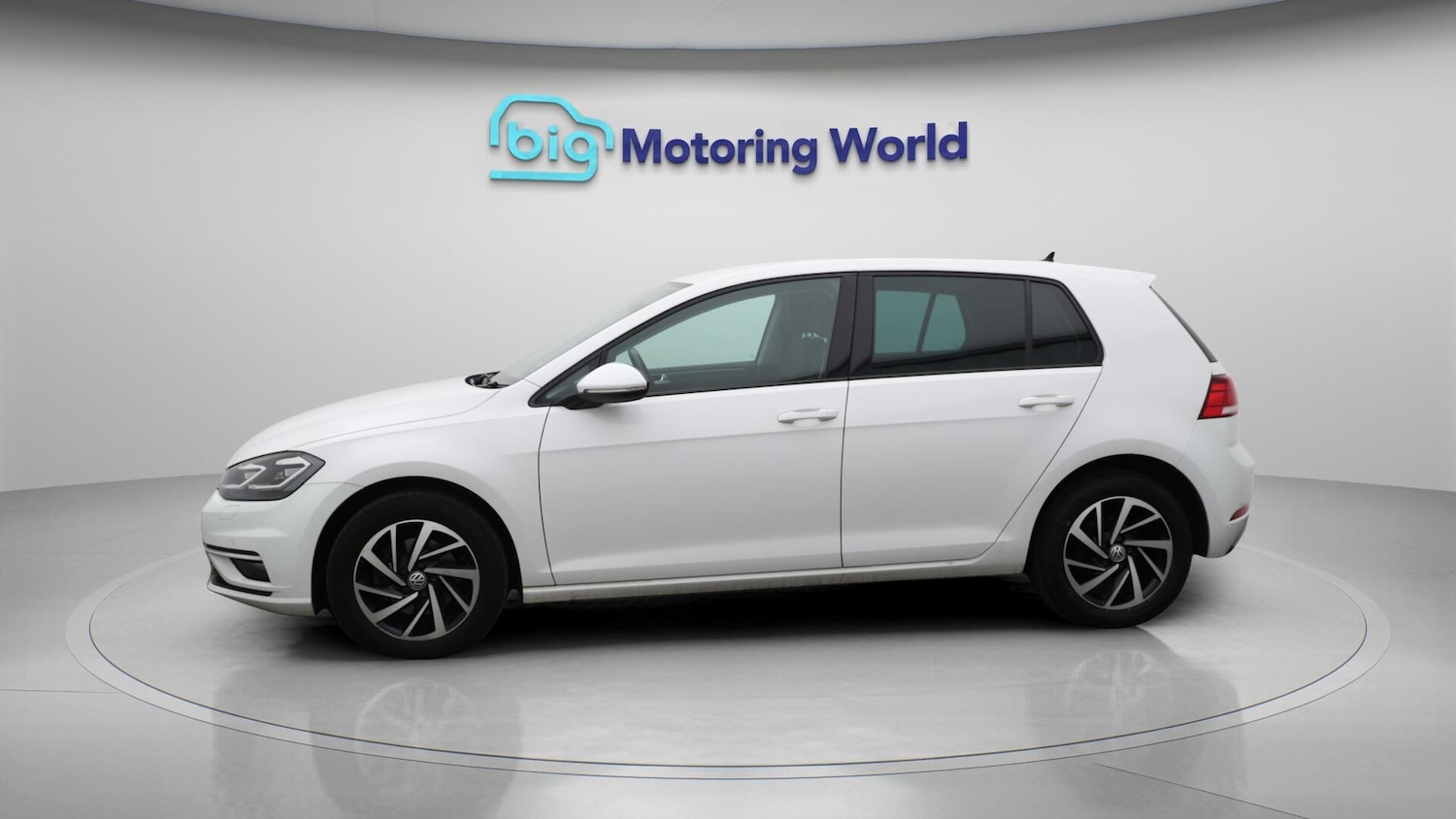 Used Volkswagen Golf 2019 for sale - 76441043: Photo 5