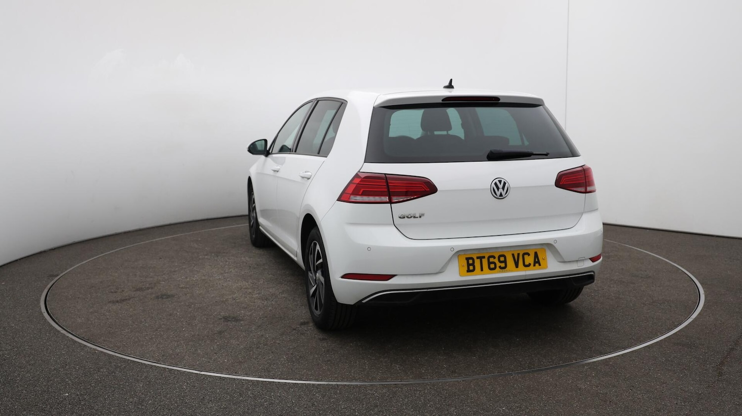 Used Volkswagen Golf 2019 for sale - 76441043: Photo 61