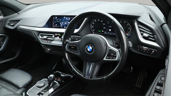 Used BMW 1 Series 2020 for sale - 76215245: Photo 10