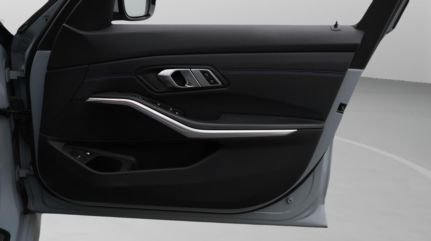 Used BMW 3 Series 2022 for sale - 76658927: Photo 16