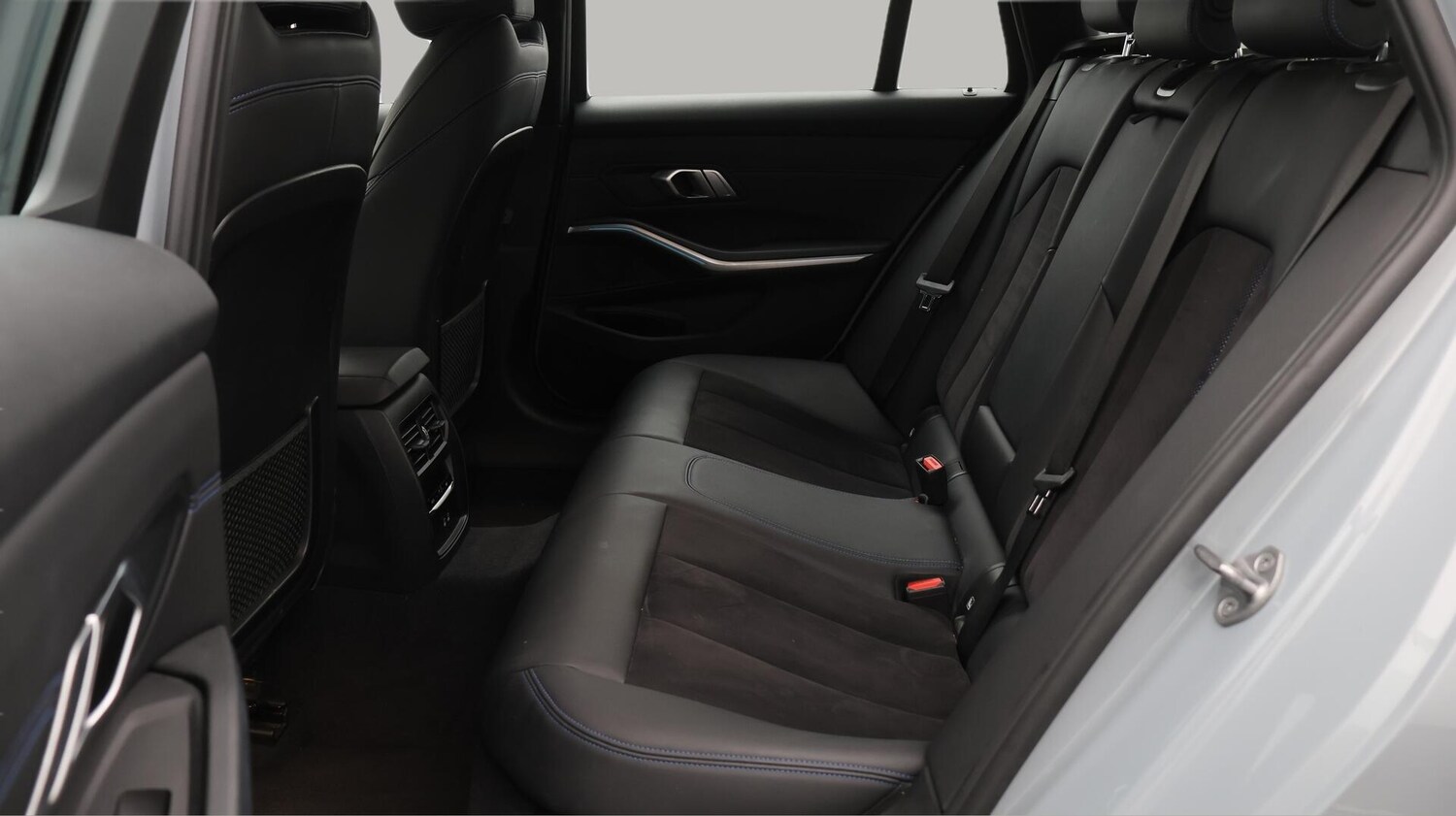 Used BMW 3 Series 2022 for sale - 76658927: Photo 17