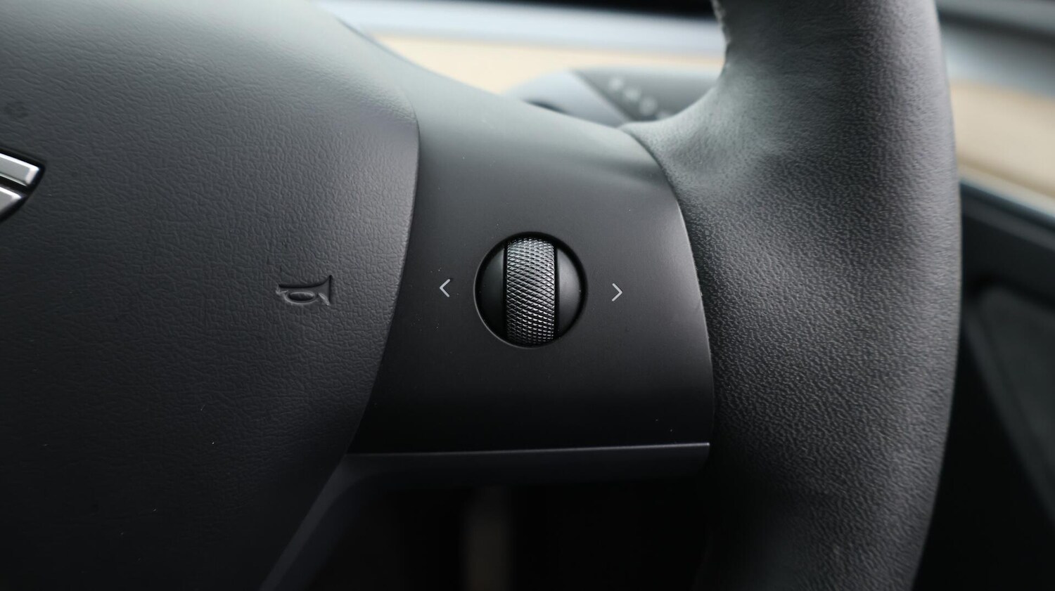 Used Tesla Model Y 2022 for sale - 76084190: Photo 24