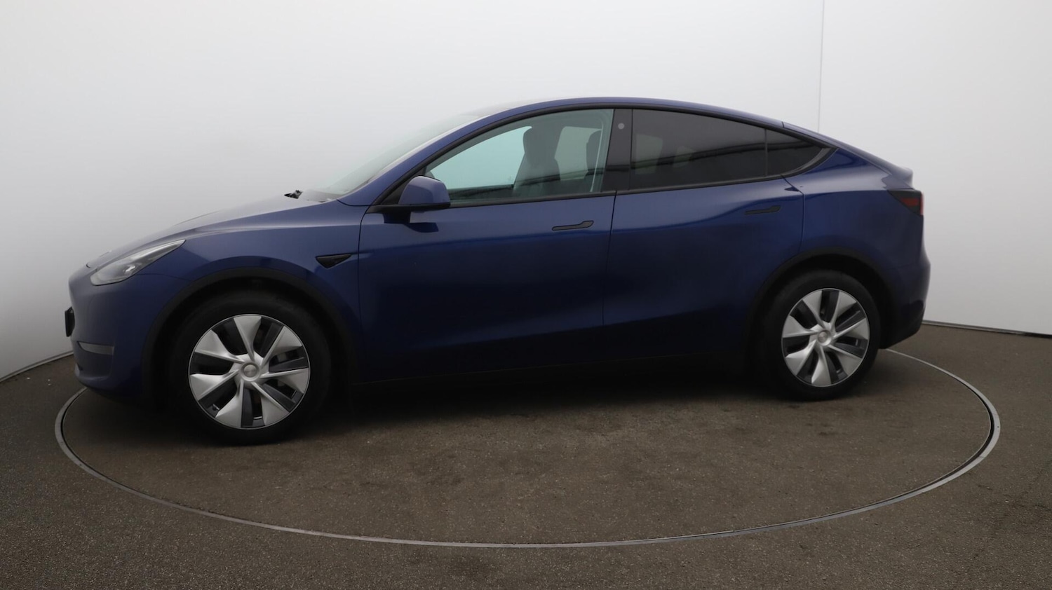 Used Tesla Model Y 2022 for sale - 76084190: Photo 66