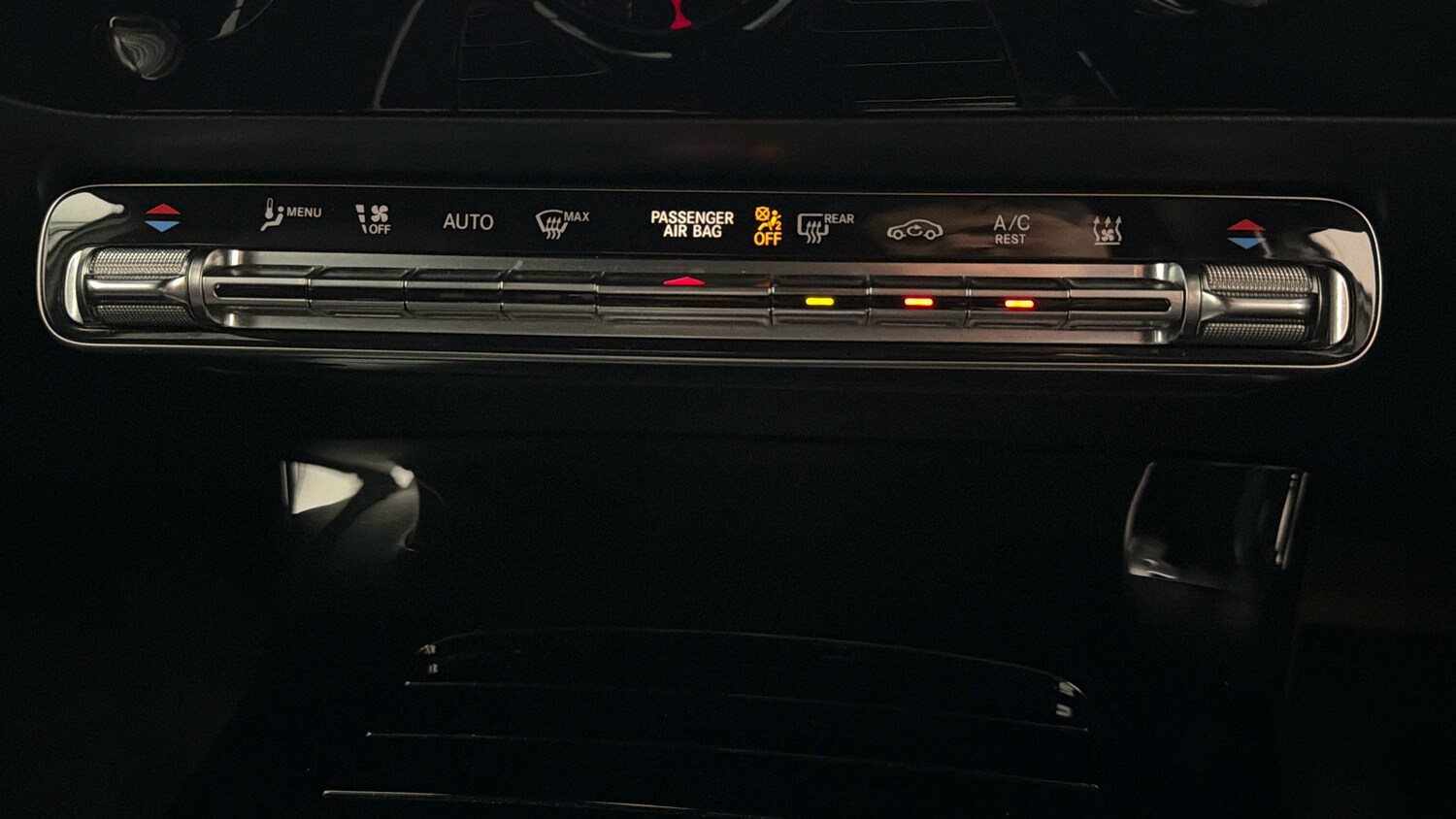 Used Mercedes-Benz A-Class 2020 for sale - 78173175: Photo 11