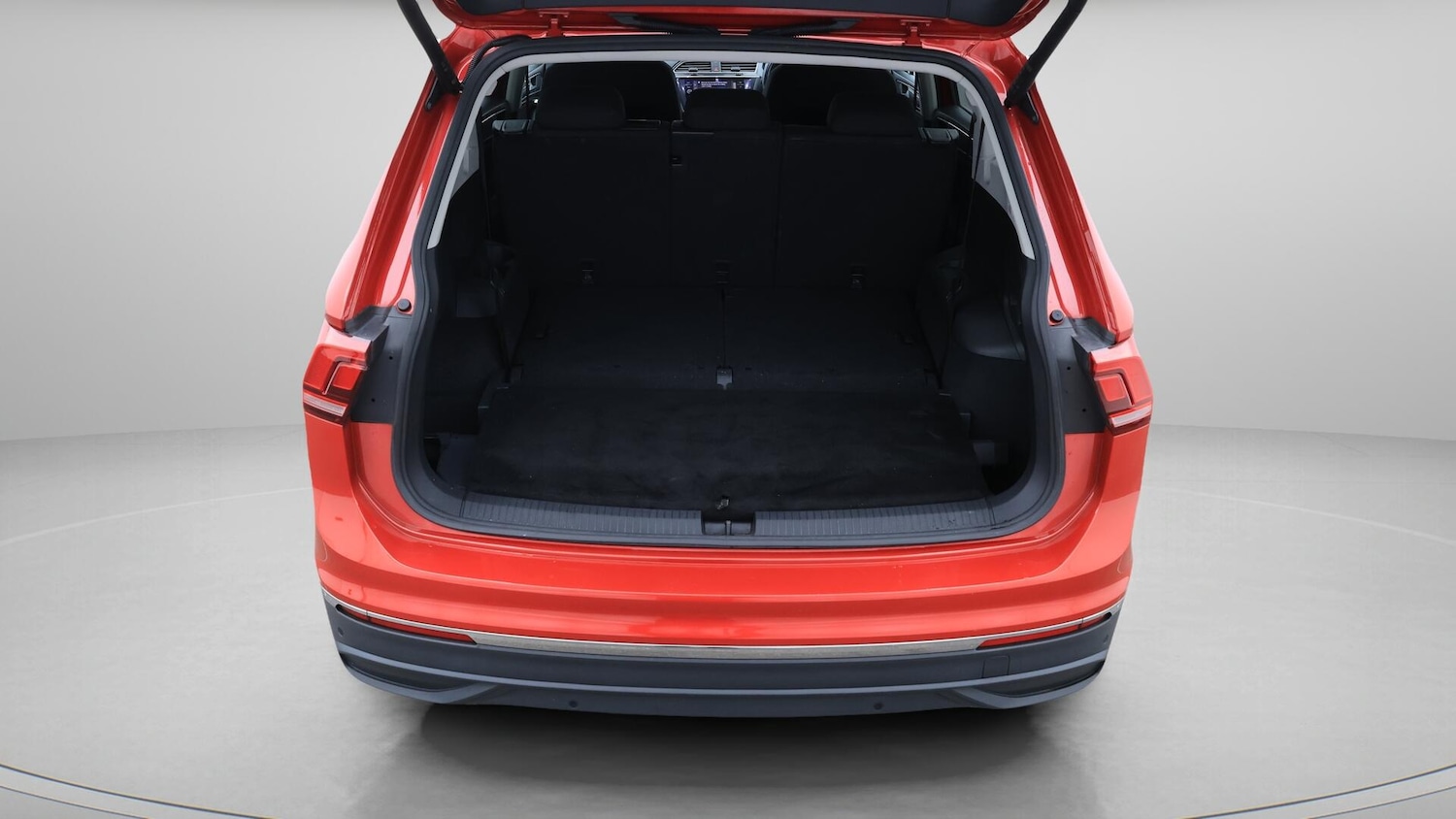 Used Volkswagen Tiguan Allspace 2023 for sale - 76457407: Photo 18