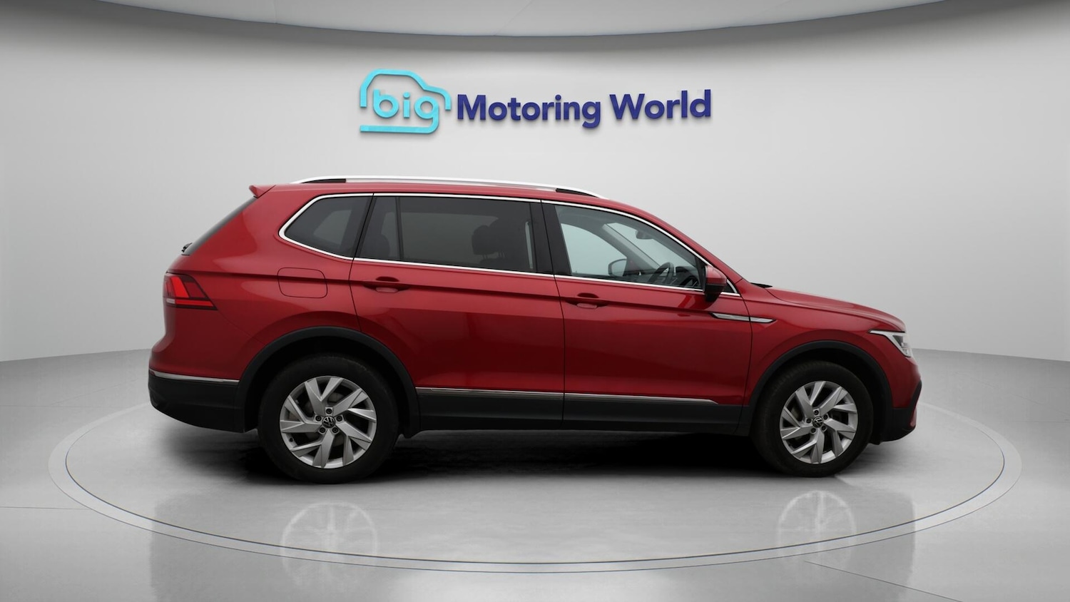 Used Volkswagen Tiguan Allspace 2023 for sale - 76457407: Photo 9