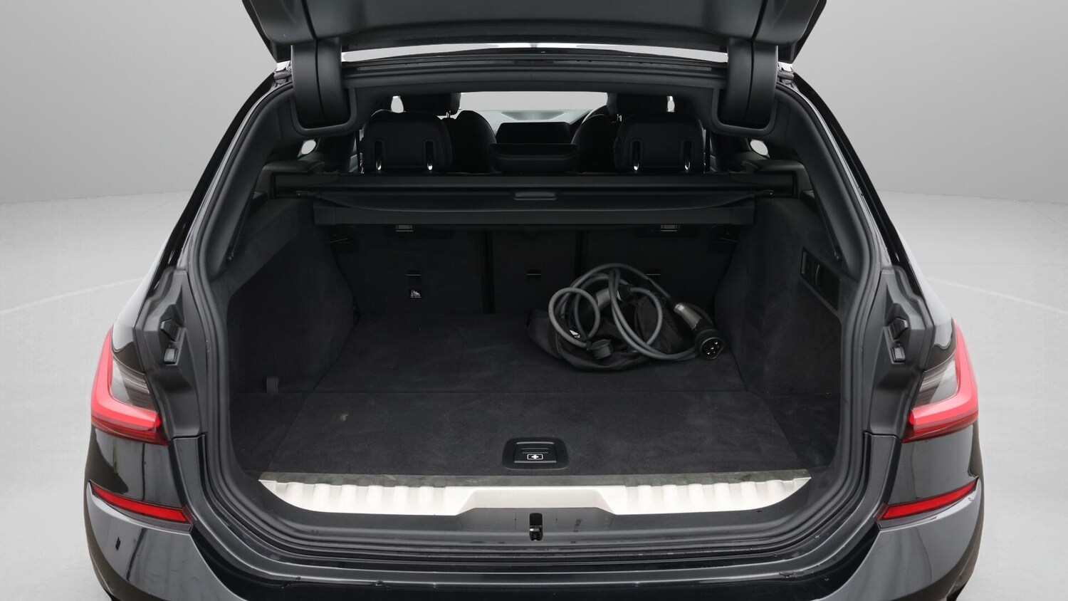 Used BMW 3 Series 2021 for sale - 76247681: Photo 18