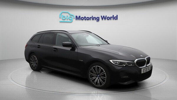 Used BMW 3 Series for sale - 76247681: Photo 2