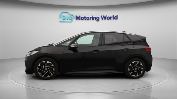 Used Volkswagen ID.3 2024 for sale - 76307132: Photo 5
