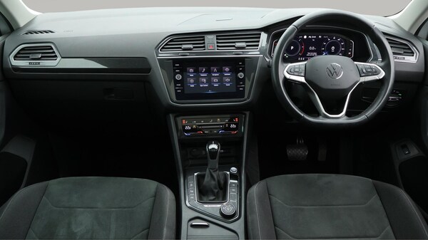 Used Volkswagen Tiguan 2022 for sale - 75768864: Photo 14