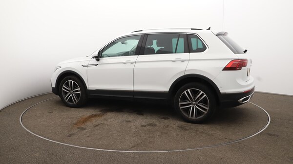 Used Volkswagen Tiguan 2022 for sale - 75768864: Photo 49