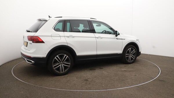 Used Volkswagen Tiguan 2022 for sale - 75768864: Photo 54