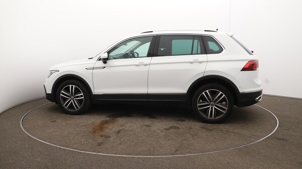 Used Volkswagen Tiguan 2022 for sale - 75768864: Photo 60