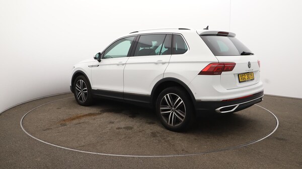 Used Volkswagen Tiguan 2022 for sale - 75768864: Photo 65