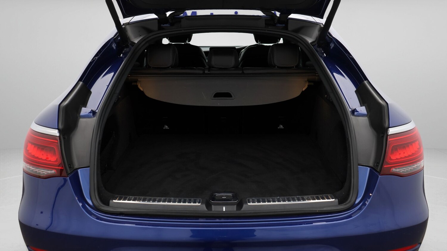 Used Mercedes-Benz GLC 2019 for sale - 77353851: Photo 17