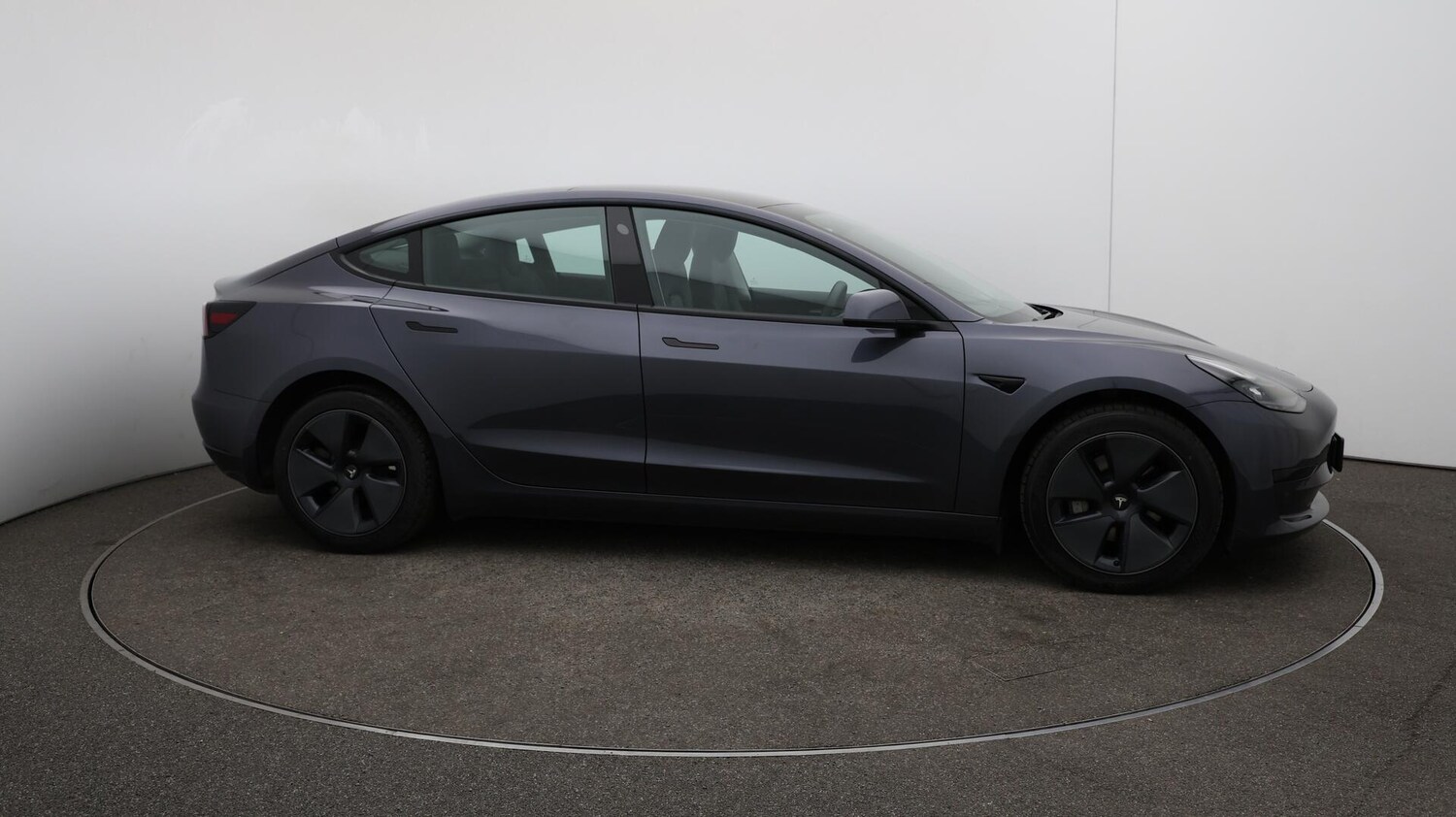 Used Tesla Model 3 2021 for sale - 76122339: Photo 47