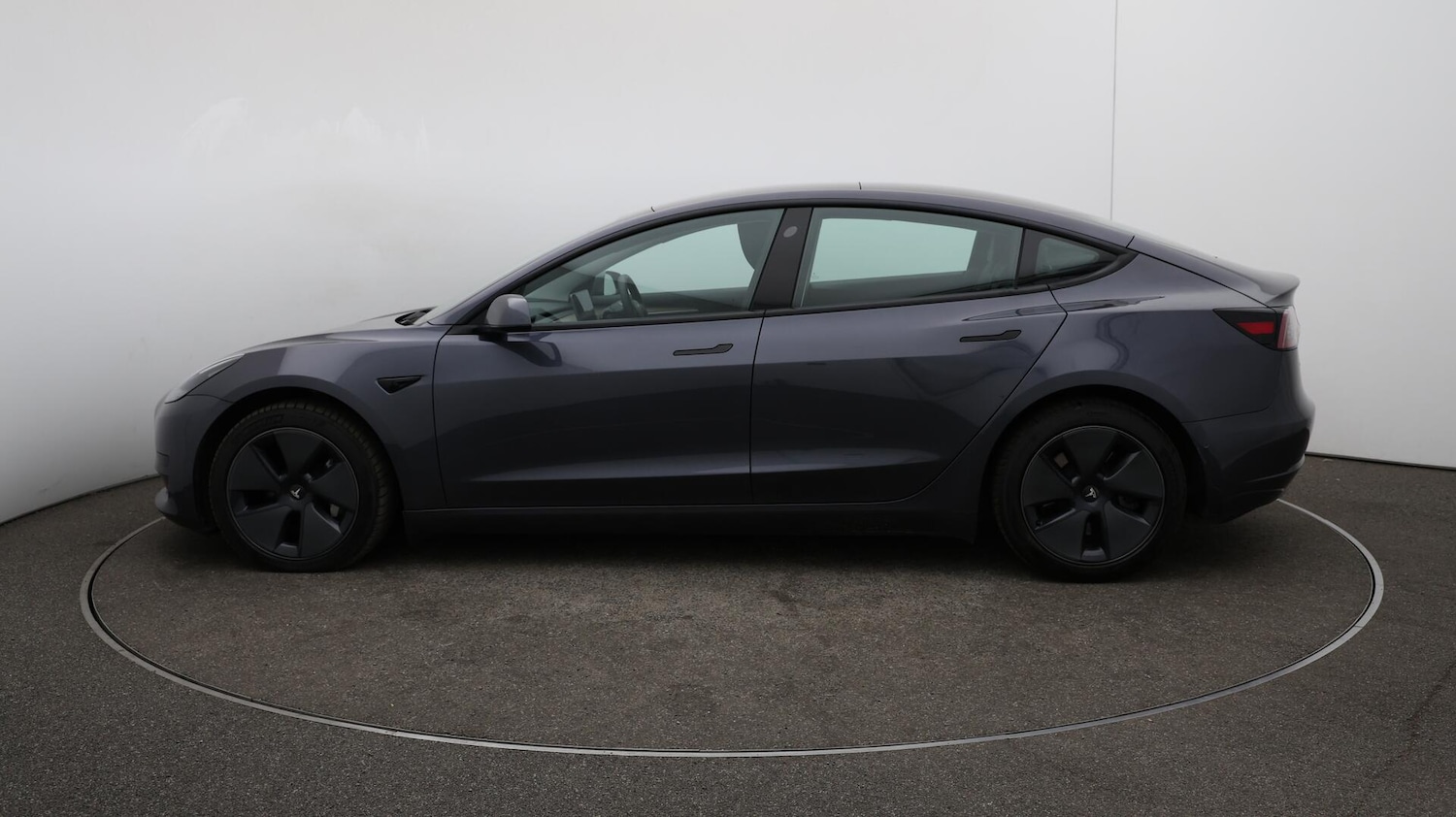 Used Tesla Model 3 2021 for sale - 76122339: Photo 63