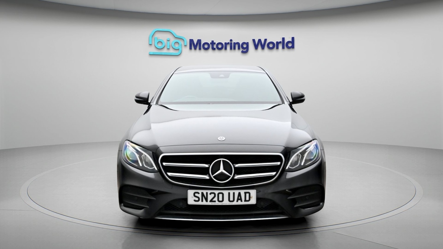 Used Mercedes-Benz E Class 2020 for sale - 77950748: Photo 2