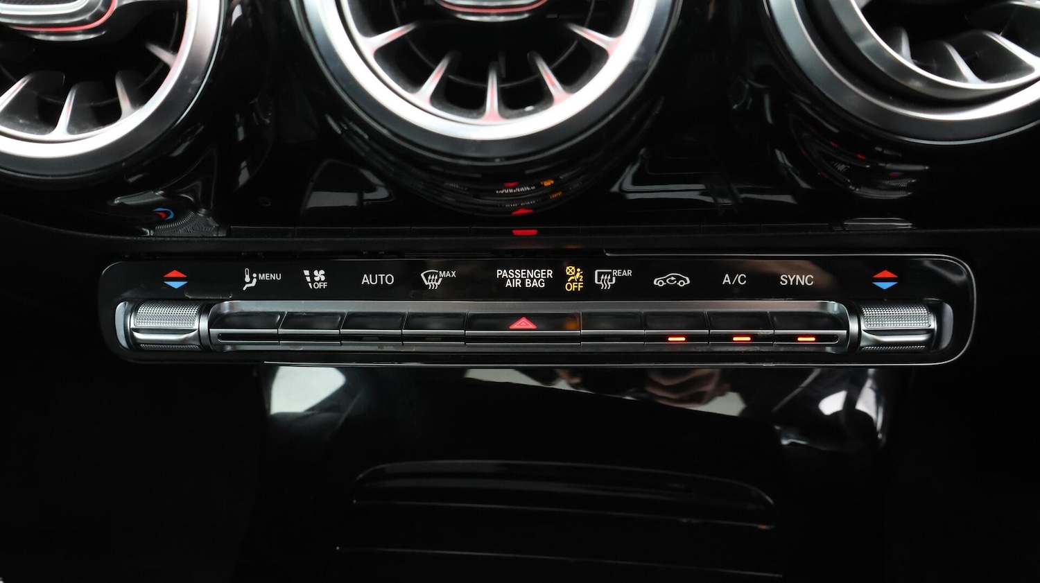 Used Mercedes-Benz CLA 2020 for sale - 76714218: Photo 13