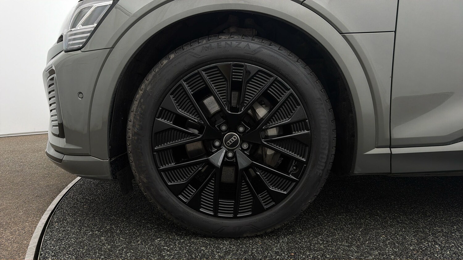 Used Audi Q8 e-tron for sale - 78196655: Photo 17