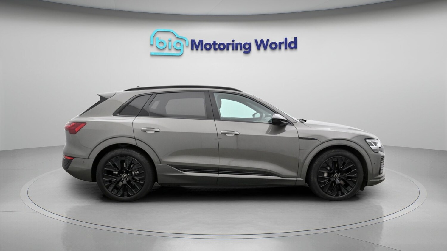 Used Audi Q8 e-tron for sale - 78196655: Photo 8