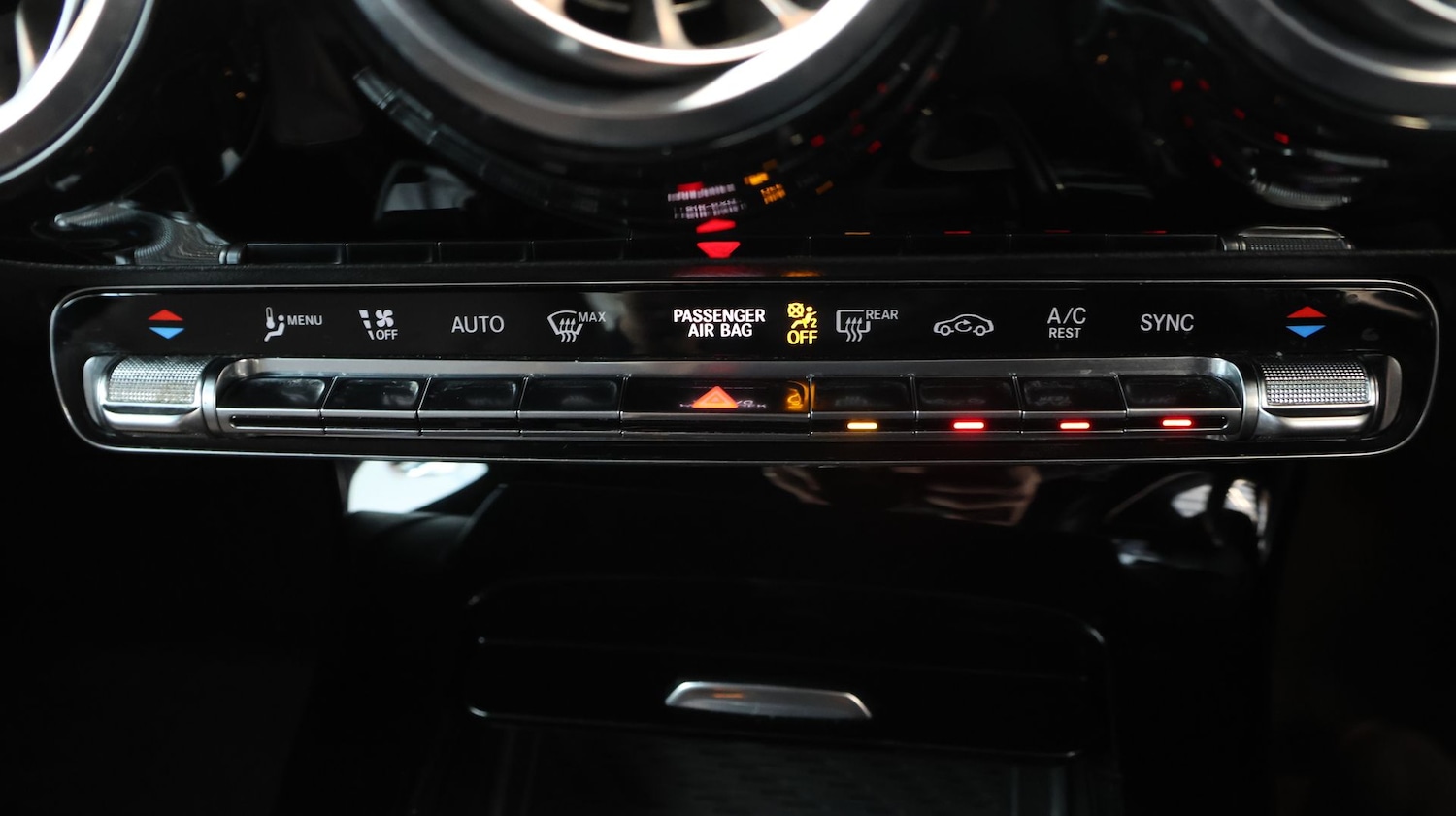 Used Mercedes-Benz CLA 2020 for sale - 77533640: Photo 22