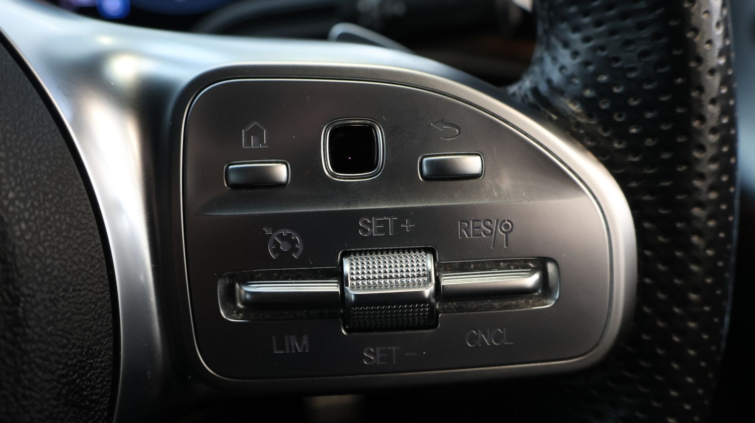 Used Mercedes-Benz CLA 2020 for sale - 77533640: Photo 24