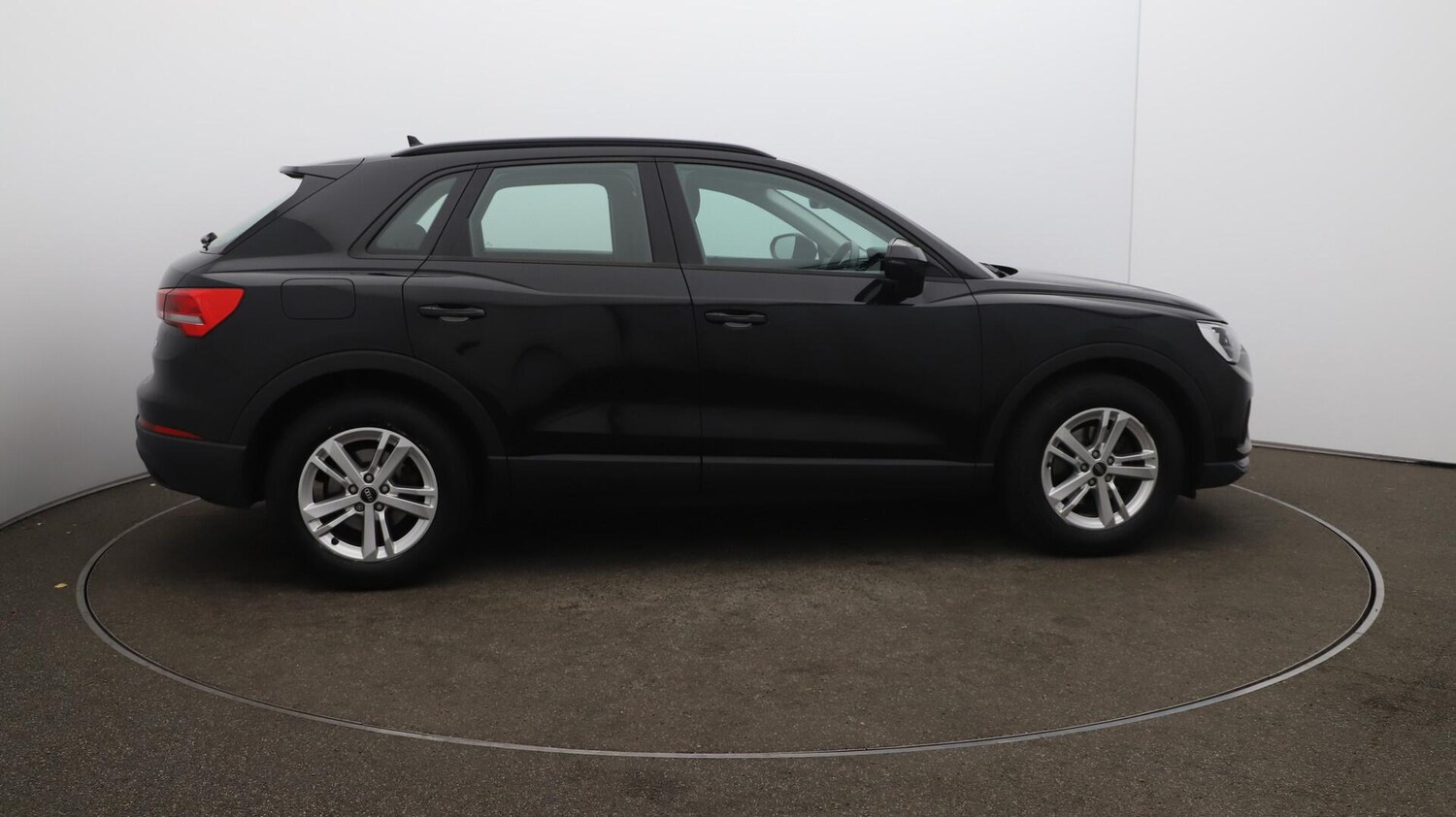 Used Audi Q3 2022 for sale - 76159197: Photo 50