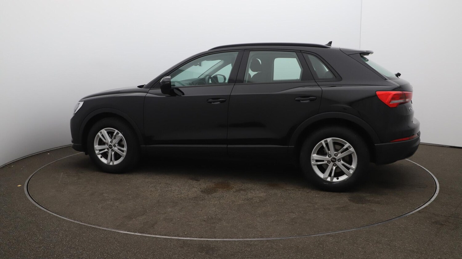 Used Audi Q3 2022 for sale - 76159197: Photo 58