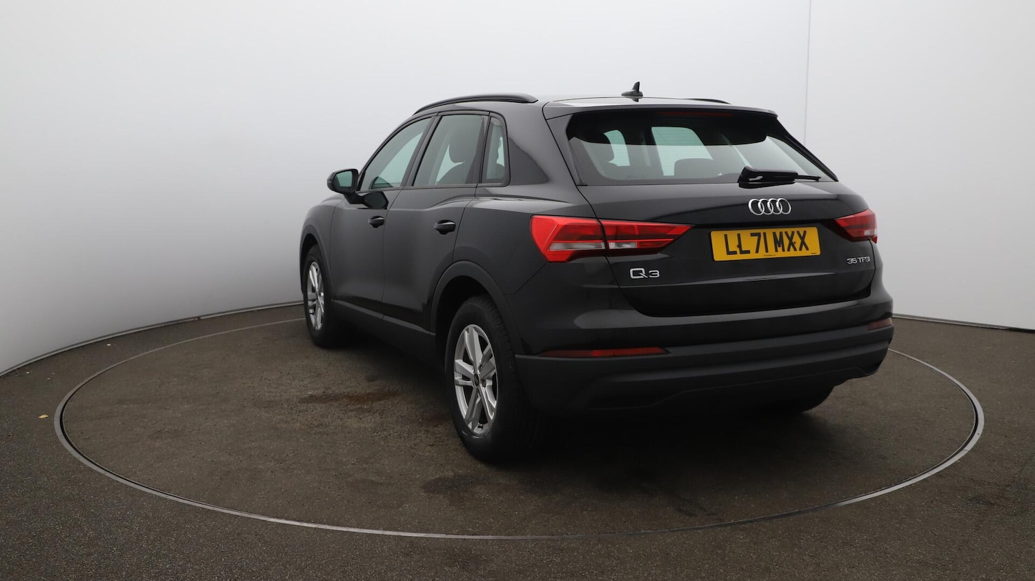Used Audi Q3 2022 for sale - 76159197: Photo 61