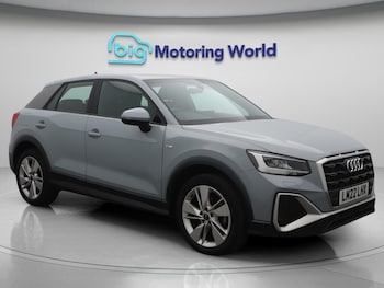 Audi - Q2