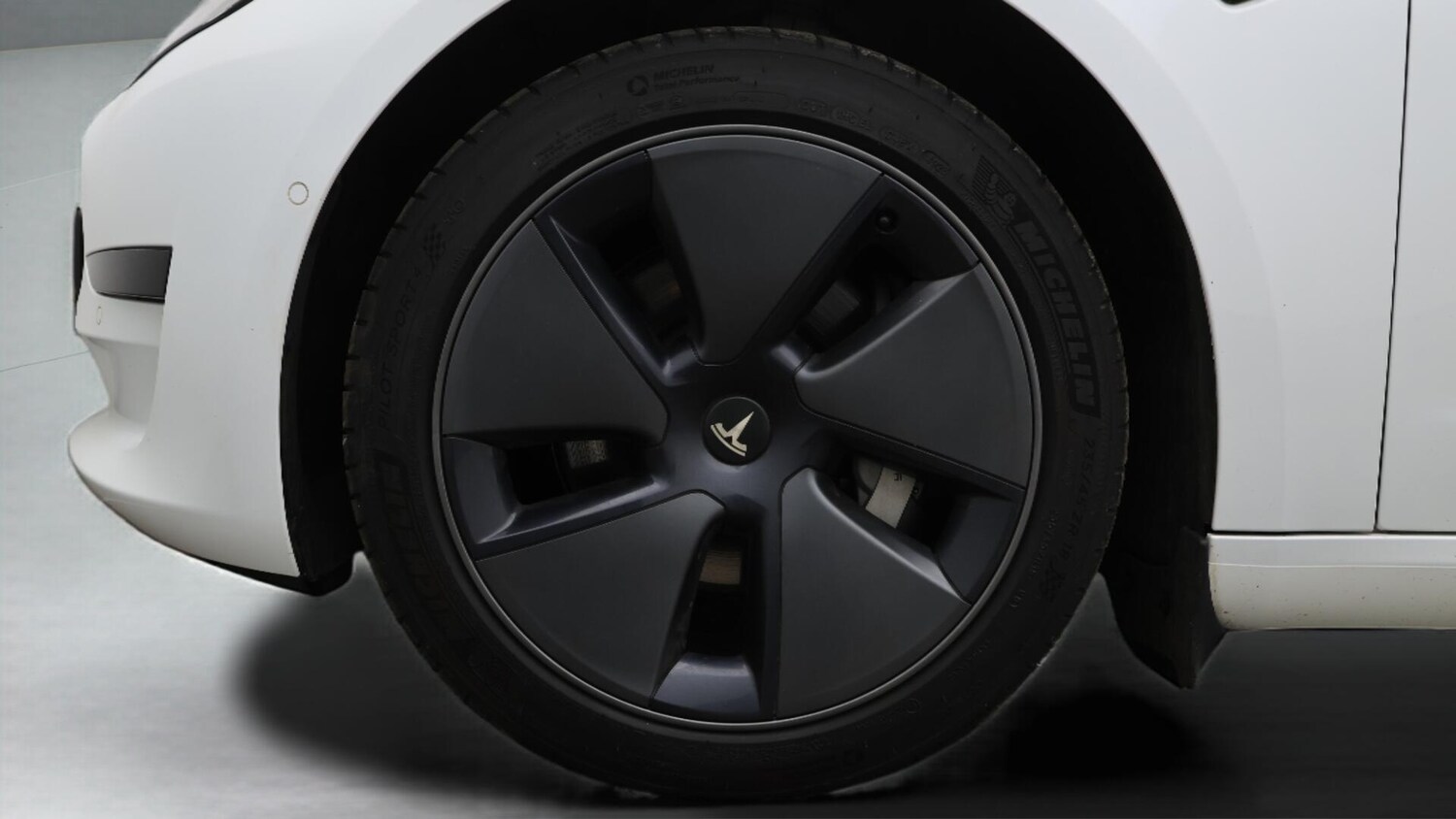 Used Tesla Model 3 2021 for sale - 76094186: Photo 19