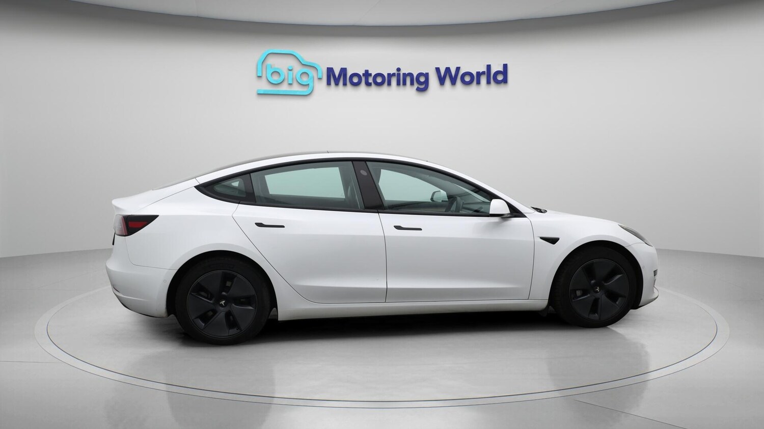 Used Tesla Model 3 2021 for sale - 76094186: Photo 9