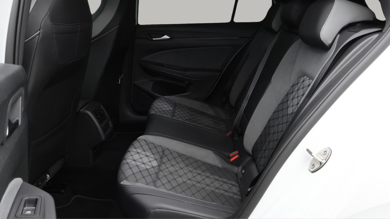 Used Volkswagen Golf 2020 for sale - 76001170: Photo 25