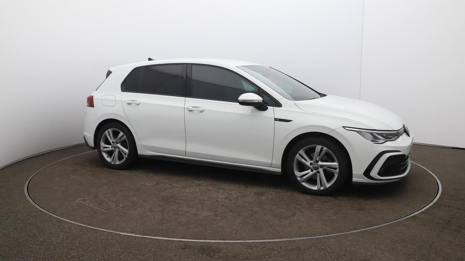 Used Volkswagen Golf 2020 for sale - 76001170: Photo 32