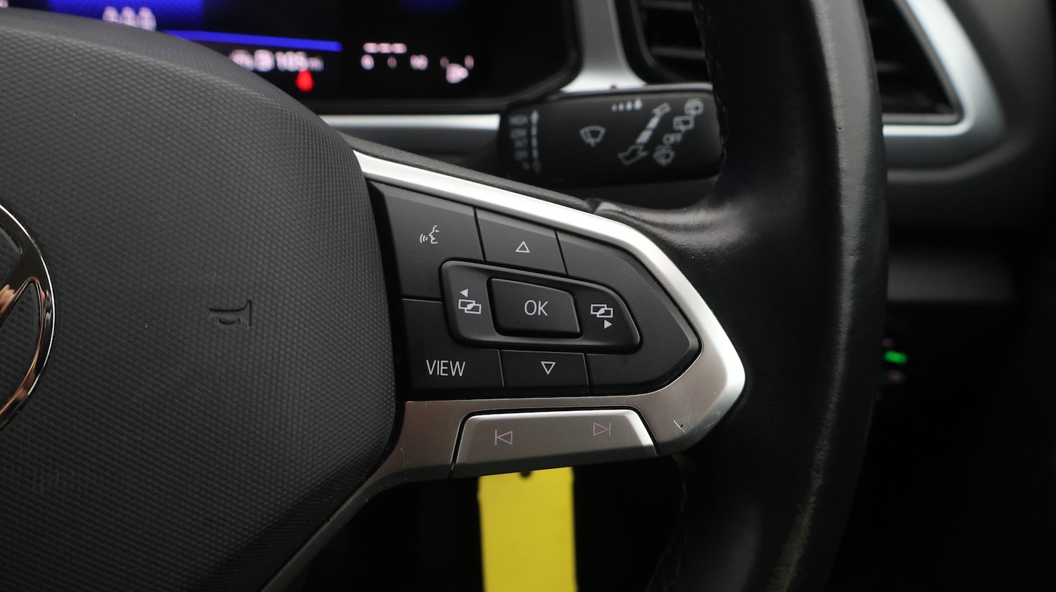 Used Volkswagen T-Roc 2023 for sale - 77319286: Photo 23