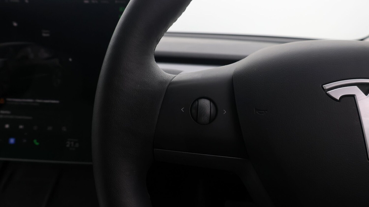 Used Tesla Model 3 2022 for sale - 77526785: Photo 26