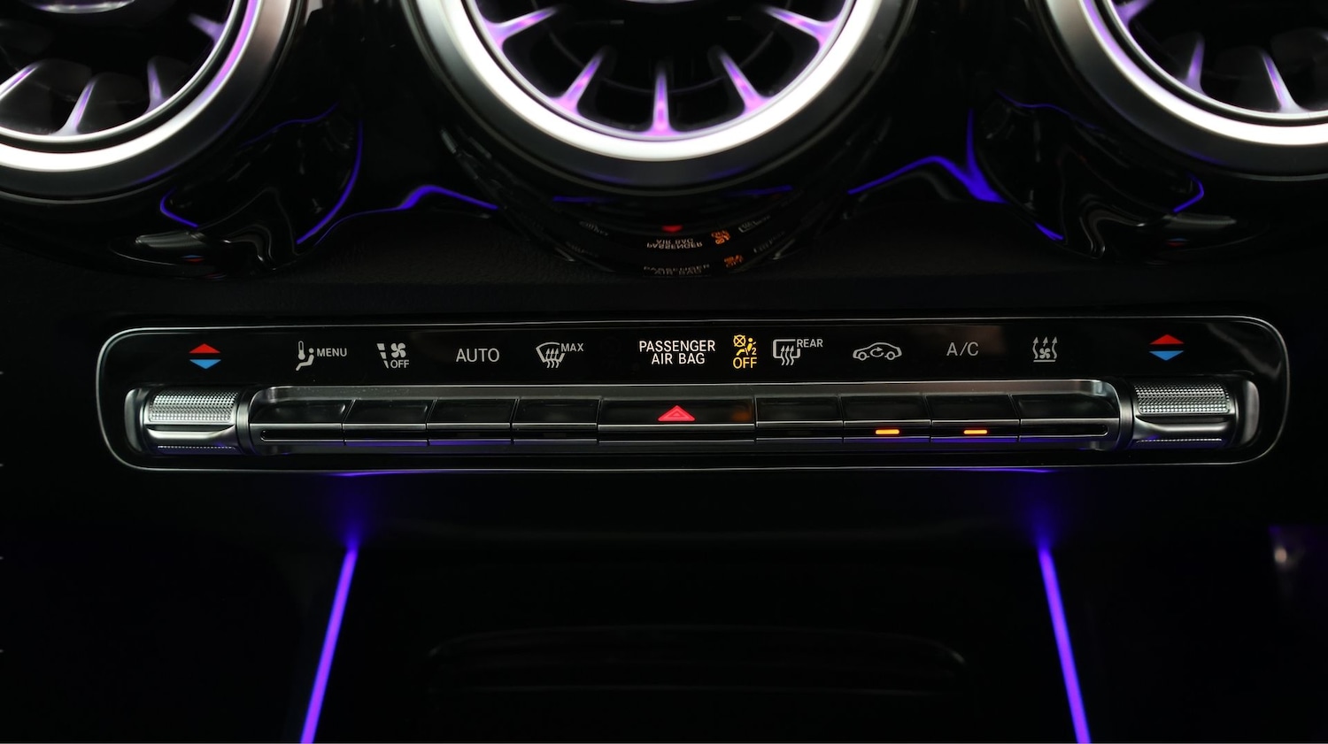 Used Mercedes-Benz EQB 2023 for sale - 77438033: Photo 12