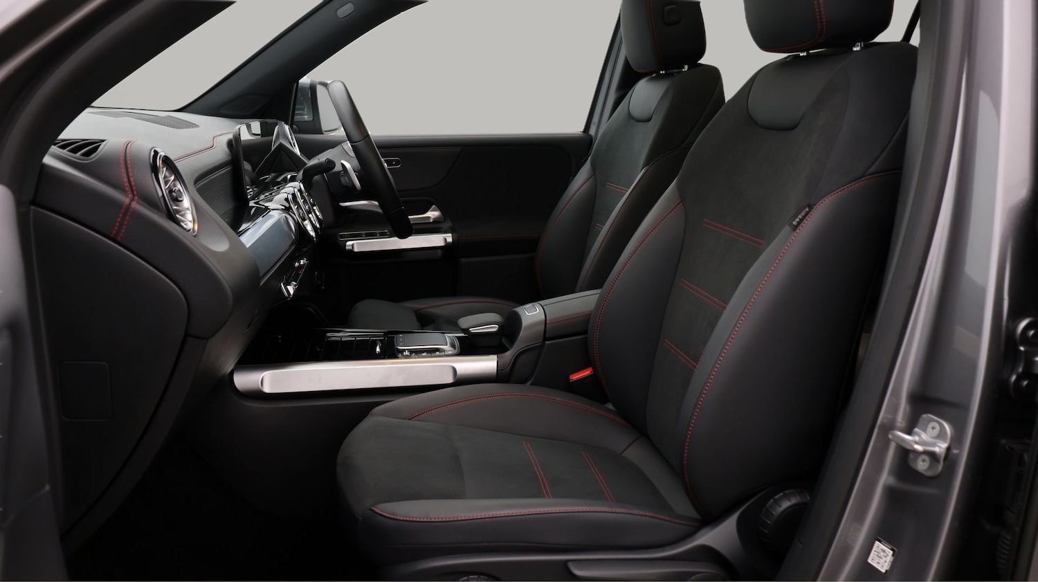 Used Mercedes-Benz EQB 2023 for sale - 77438033: Photo 14